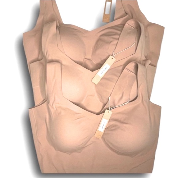 CLEARANCE—NWT SKIMS Naked Plunge Longline Bra, Scoop Neck Wireless Bras - Picture 7 of 8